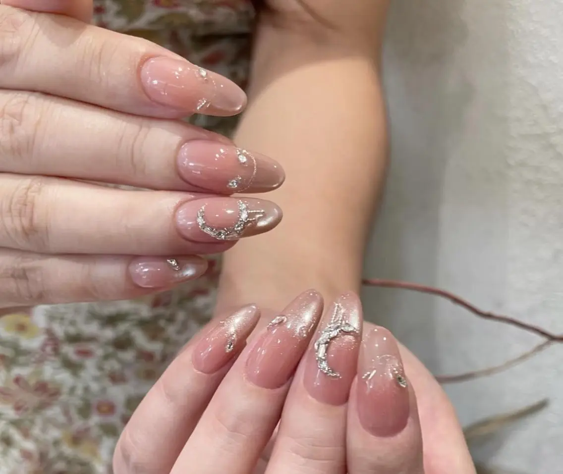 ネイル ハンドネイル エリ🫧 nail池袋東口のネイルデザイン