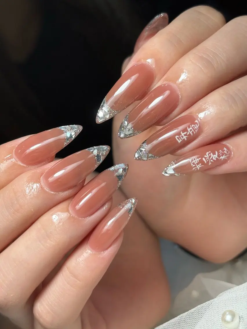 ネイル ネイルチップ ハンドネイル ✴︎ Delightのネイルデザイン