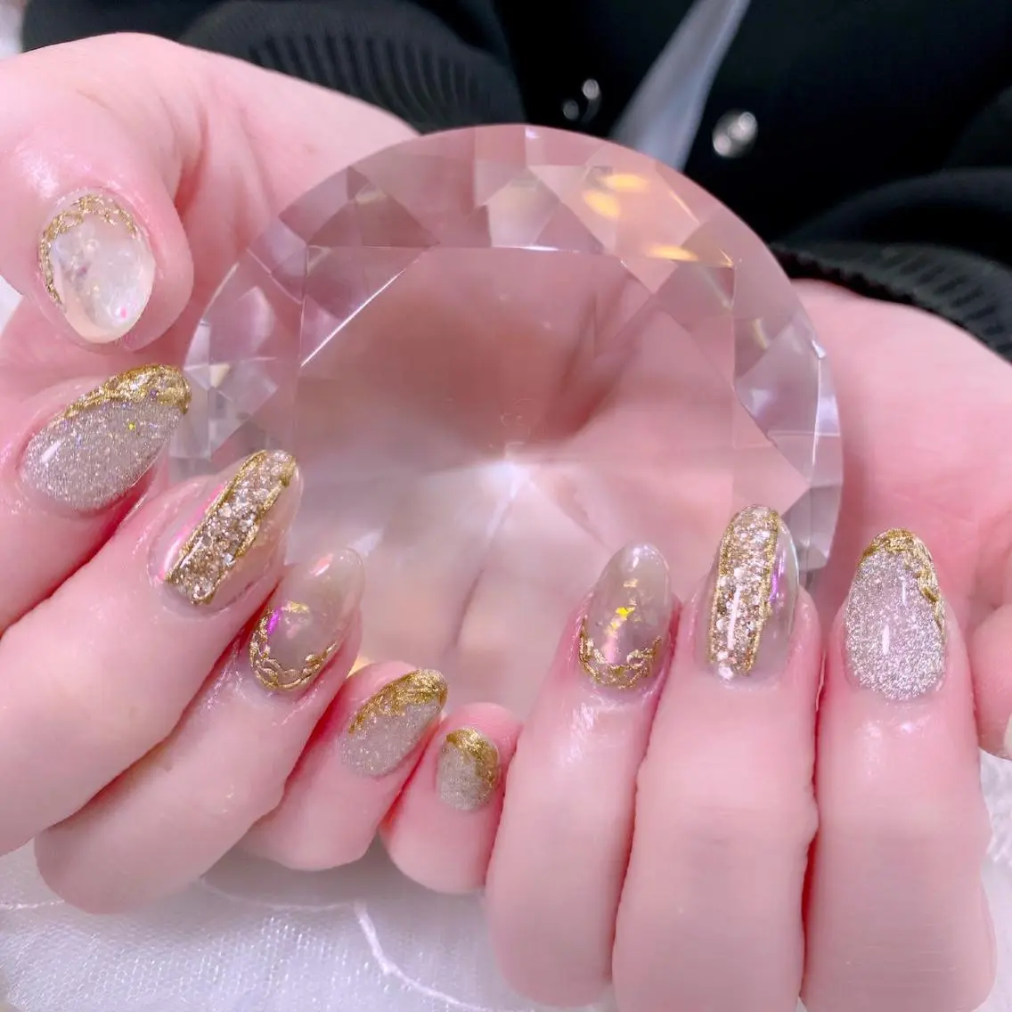 ネイル アートネイル ゴージャス キラキラネイル NAILSALON MEILIのネイルデザイン