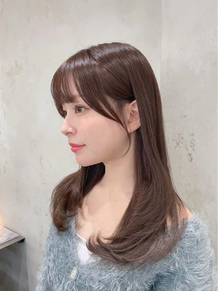 セミロング 山本翔一郎 韓国顔周りレイヤーのヘアスタイル
