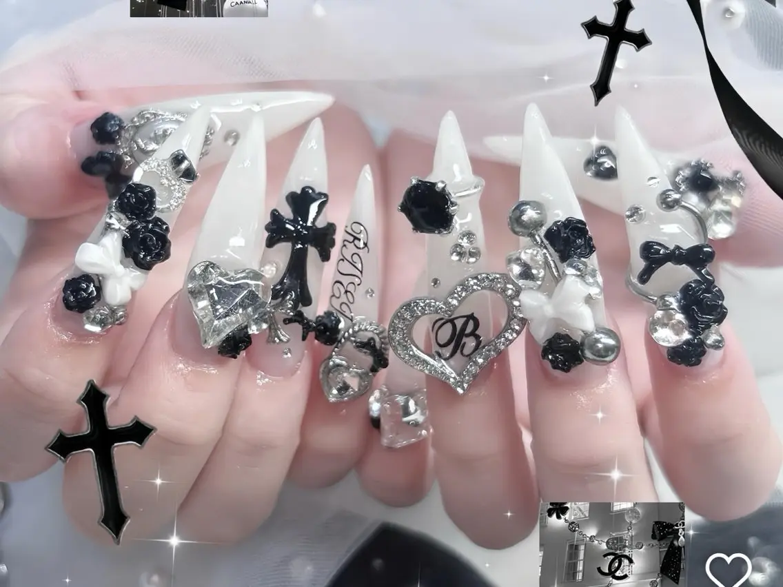 ネイル オーロラネイル ブルー フットネイル ジェルネイル 氷ネイル・うるうるネイル ハンドネイル Rin Nail 新大久保店のネイルデザイン