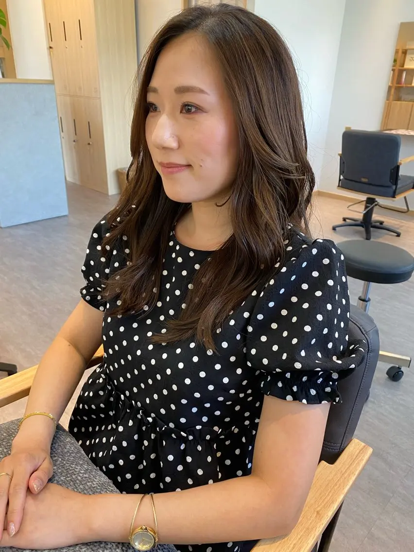セミロング カット ヘアカラー トリートメント 内野 友貴のヘアスタイル