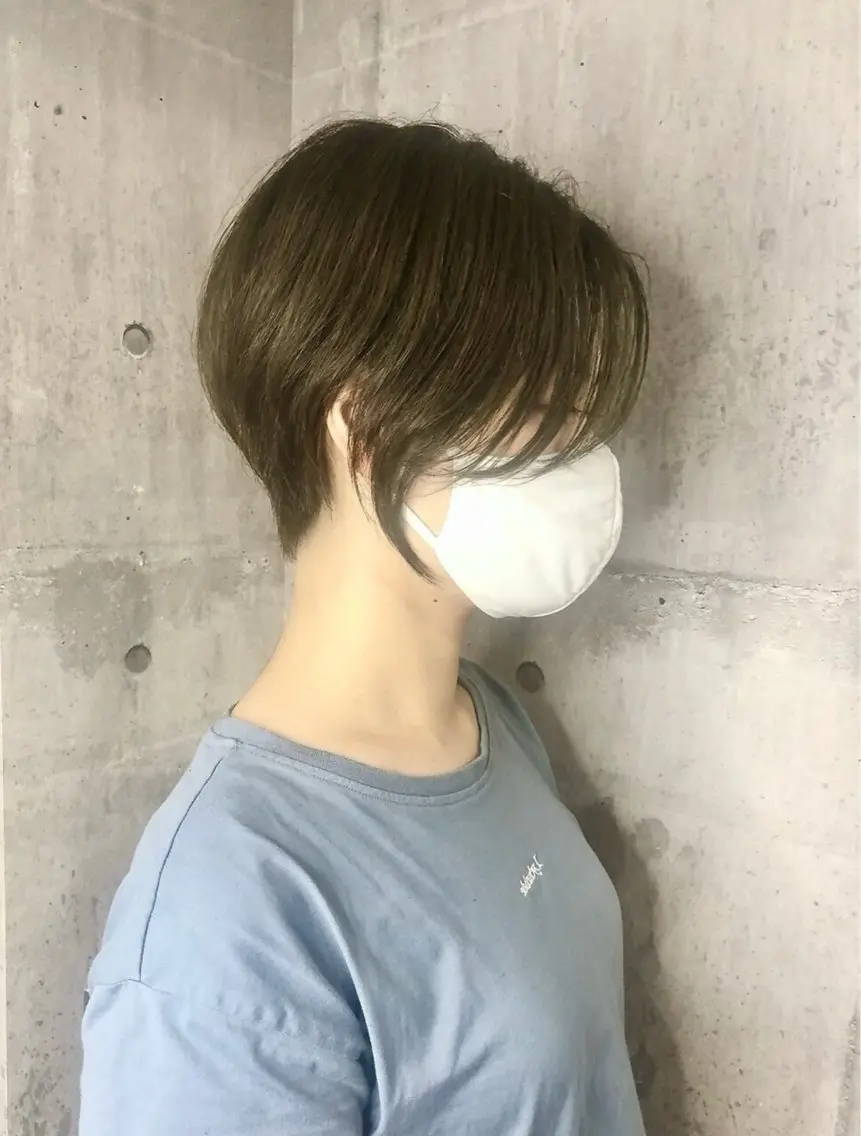 ショート カラー マエダ シュンのヘアスタイル