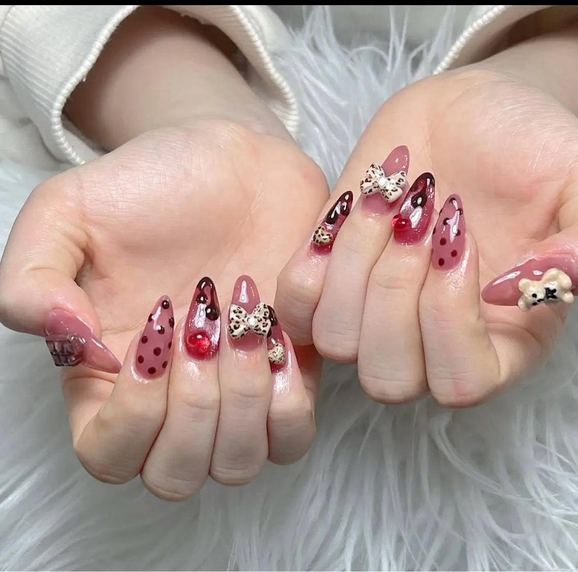 ネイル アートネイル ジェルネイル マグネットネイル ニュアンスネイル シンプルネイル ハンドネイル Ryu Nail NekoChanのネイルデザイン