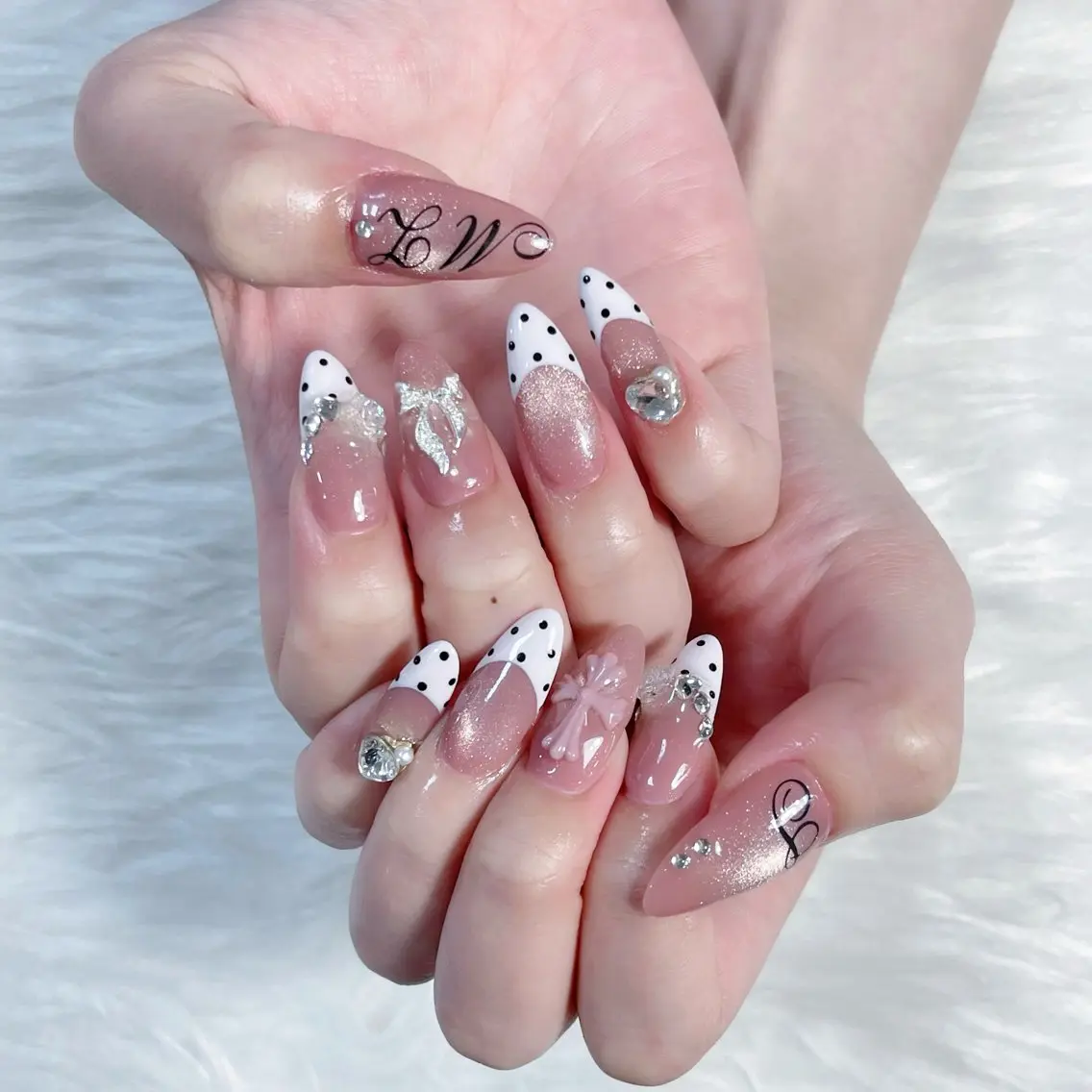 ネイル Hin Hana Nailのネイルデザイン