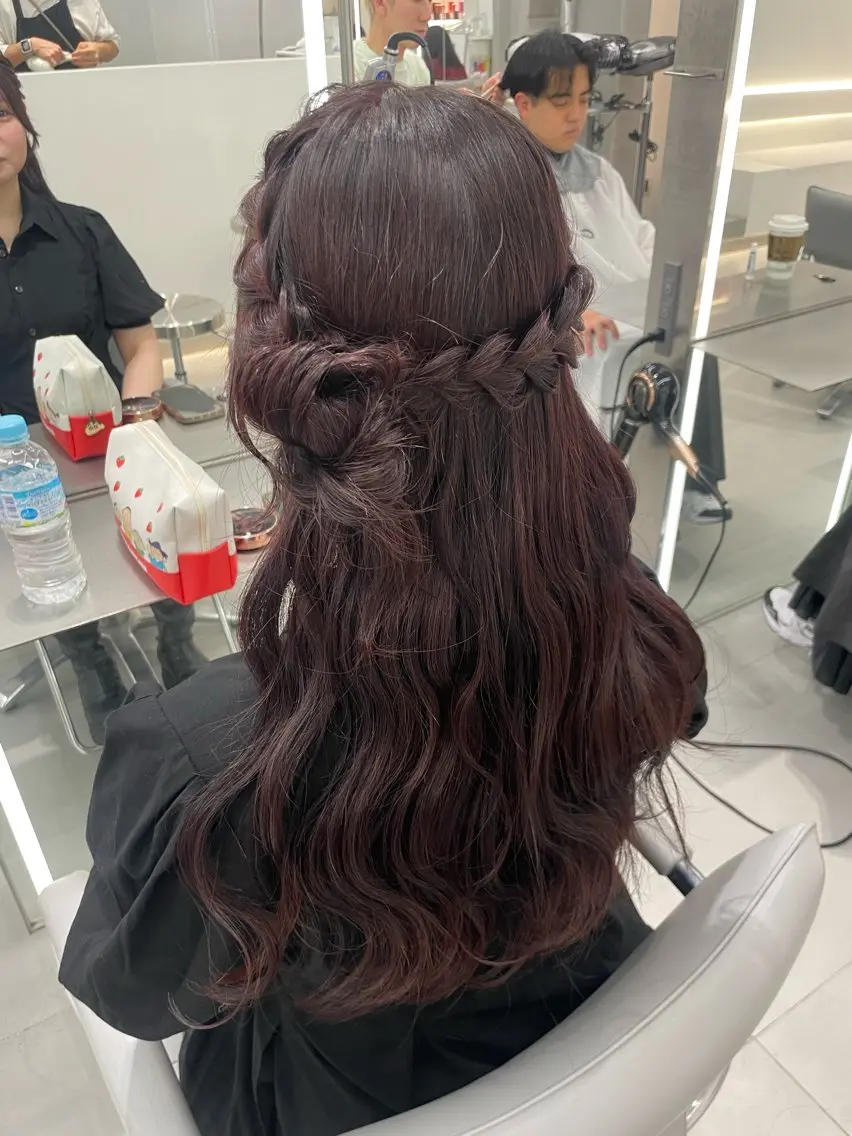ヘアアレンジ 結婚式・ブライダル ヘアセット ヘアセット🎀耳つぼ 👂💎MONAMIのヘアスタイル