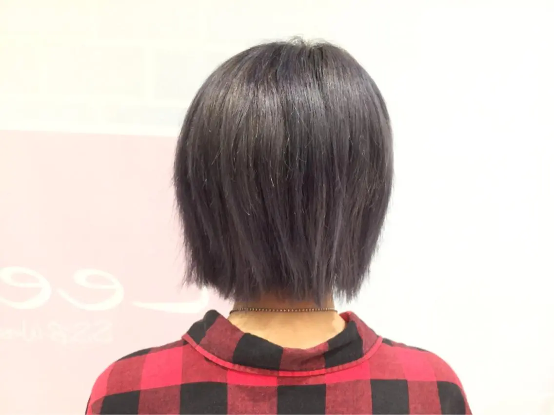 カラー 野上 綾香のヘアスタイル