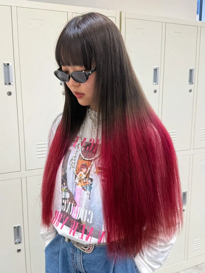 ロング カラー ハイトーンカラー🐬 えりかのヘアスタイル