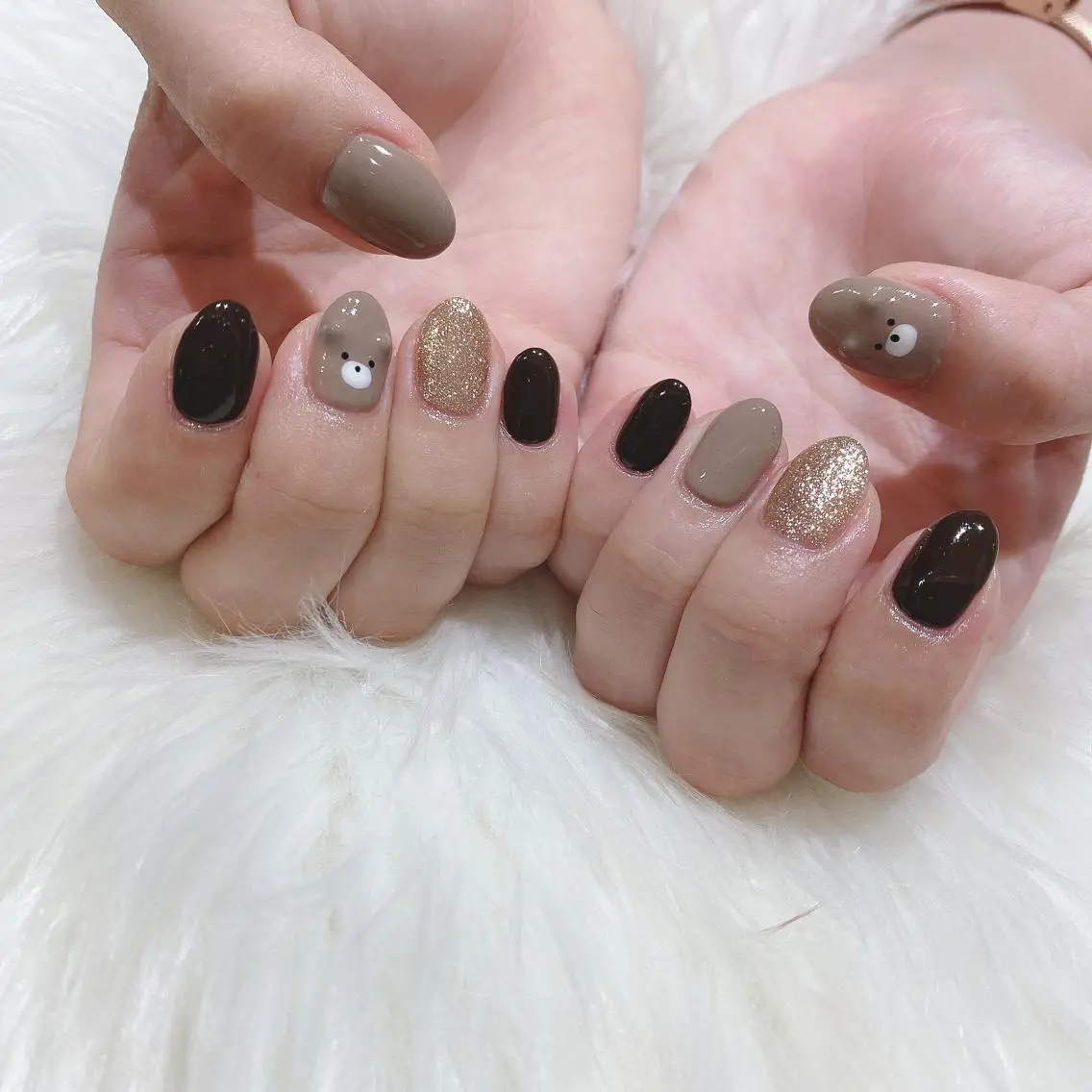 ネイル ハンドネイル 西岡 杏のネイルデザイン