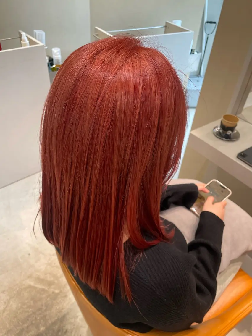 カラー 菰口 美優のヘアスタイル