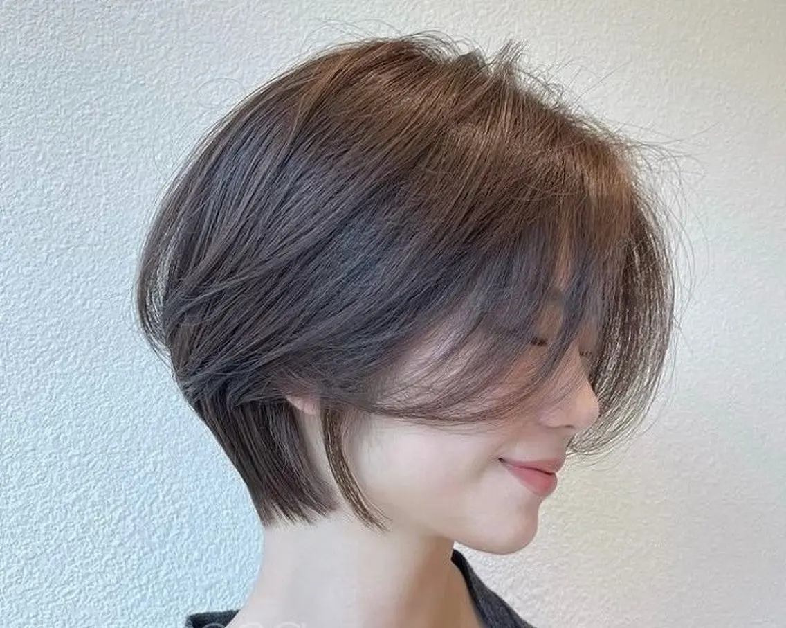 ショート ☀️fifth天神 英令🌙のヘアスタイル