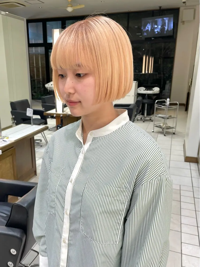ショート カラー カット 似合わせヘア🤎透明 感カラー🤎MIKAのヘアスタイル