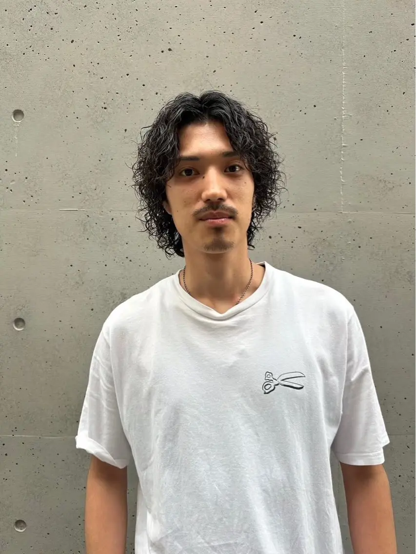 ツイストスパイラル🧬｜無造作な束感×男らしい動き【強めの束感と無造作な動きで、男らしい印象に。】の写真
