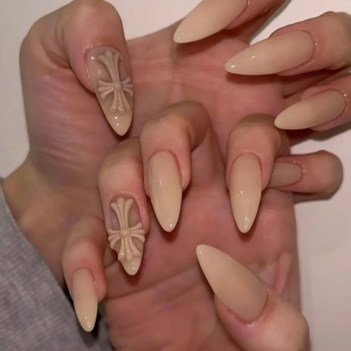ネイル ハンドネイル BERA NAILSのネイルデザイン