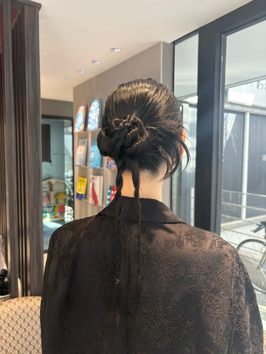 ロング ヘアアレンジ 誰もが憧れる艶髪✨ /アレンジヘア🎀のヘアスタイル