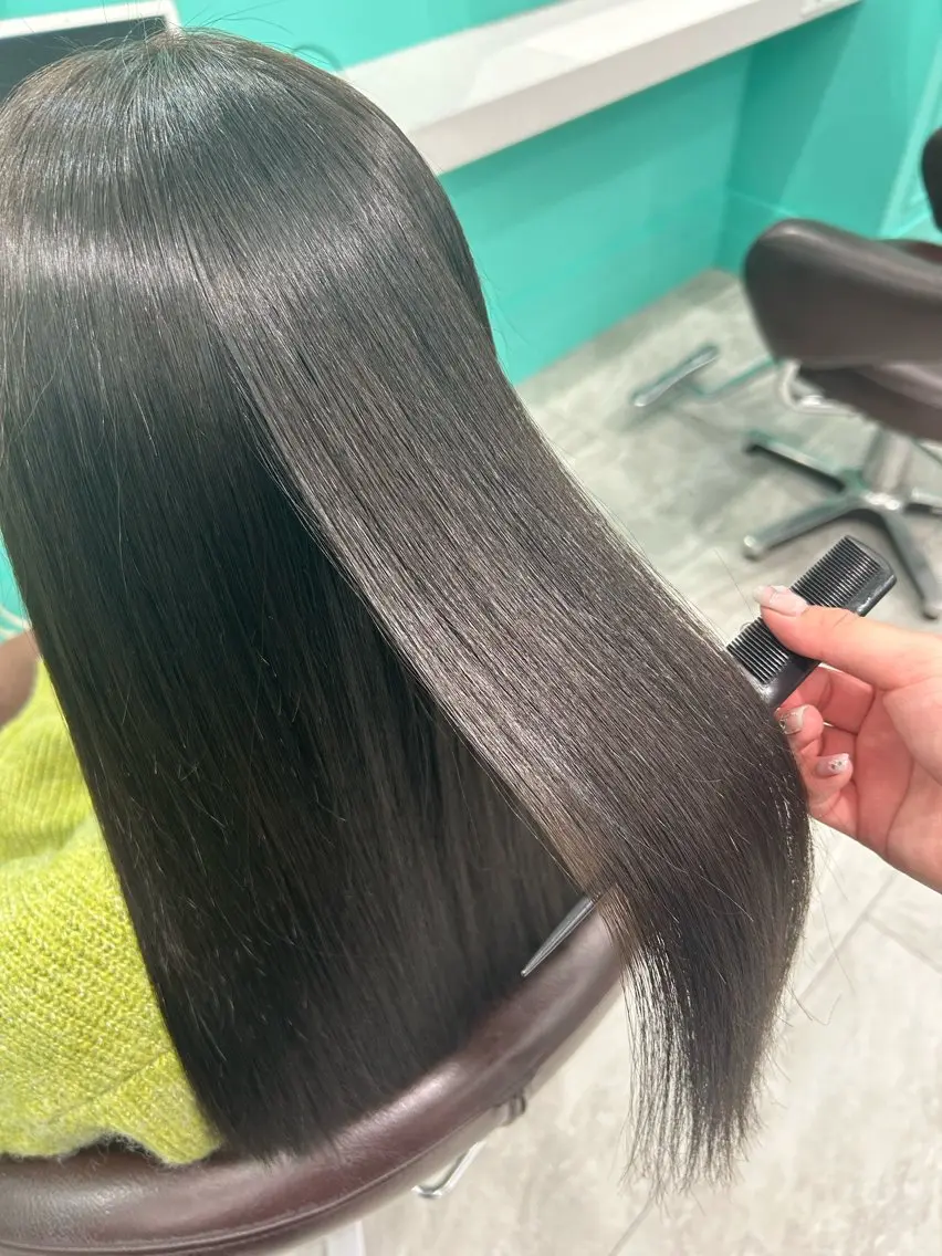 セミロング アッシュ アッシュグレー アッシュグレージュ 🌸加藤 彩🌸のヘアスタイル
