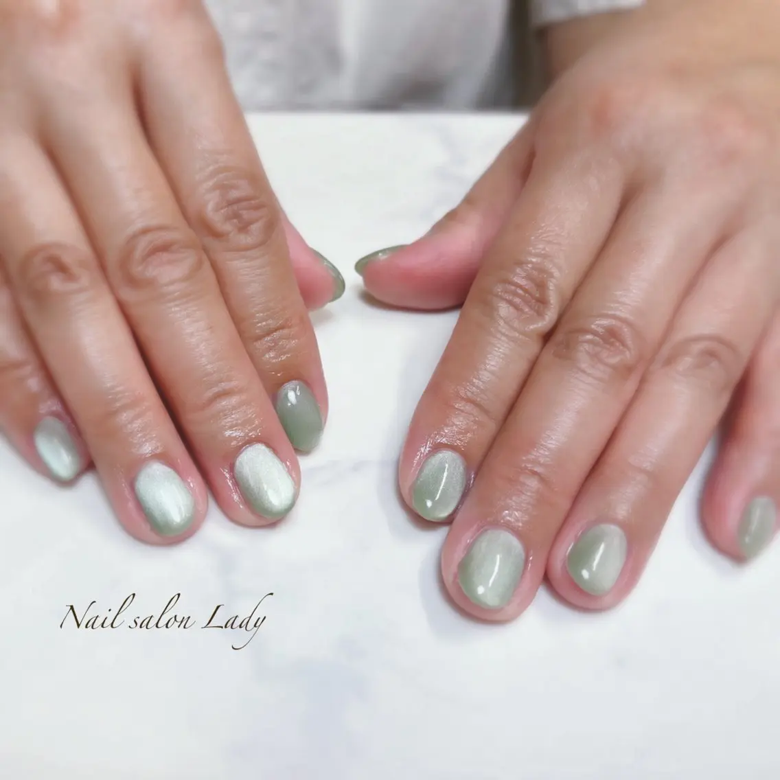 ネイル マグネットネイル ハンドネイル Nail salon Ladyのネイルデザイン
