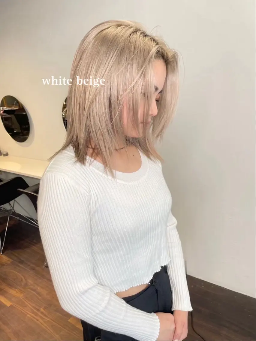 ミディアム カラー ベージュカラー ブリーチ ハイトーンカラー ホワイトベージュ ヘアカラー トリートメント 髪質改善🫧 カラー特化/Hinaのヘアスタイル