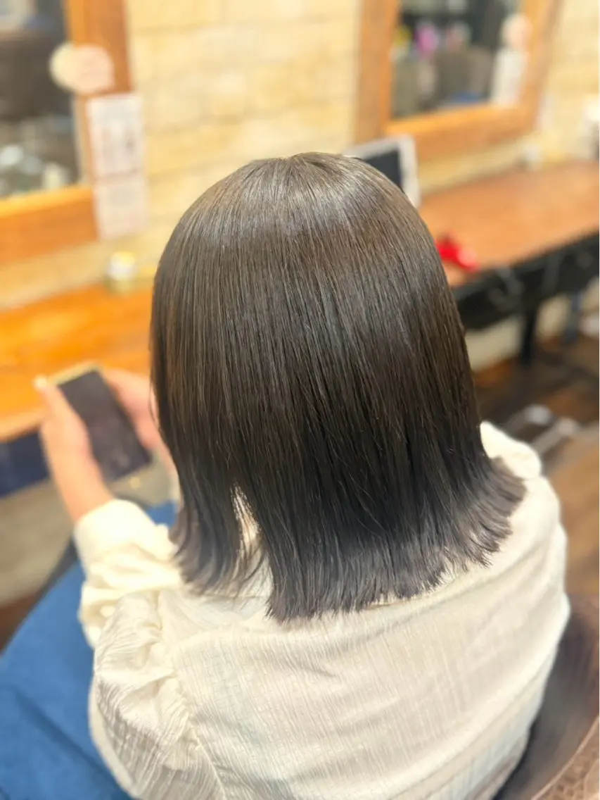ミディアム ヘアカラー トリートメント みいな カラーモデル様募集中のヘアスタイル