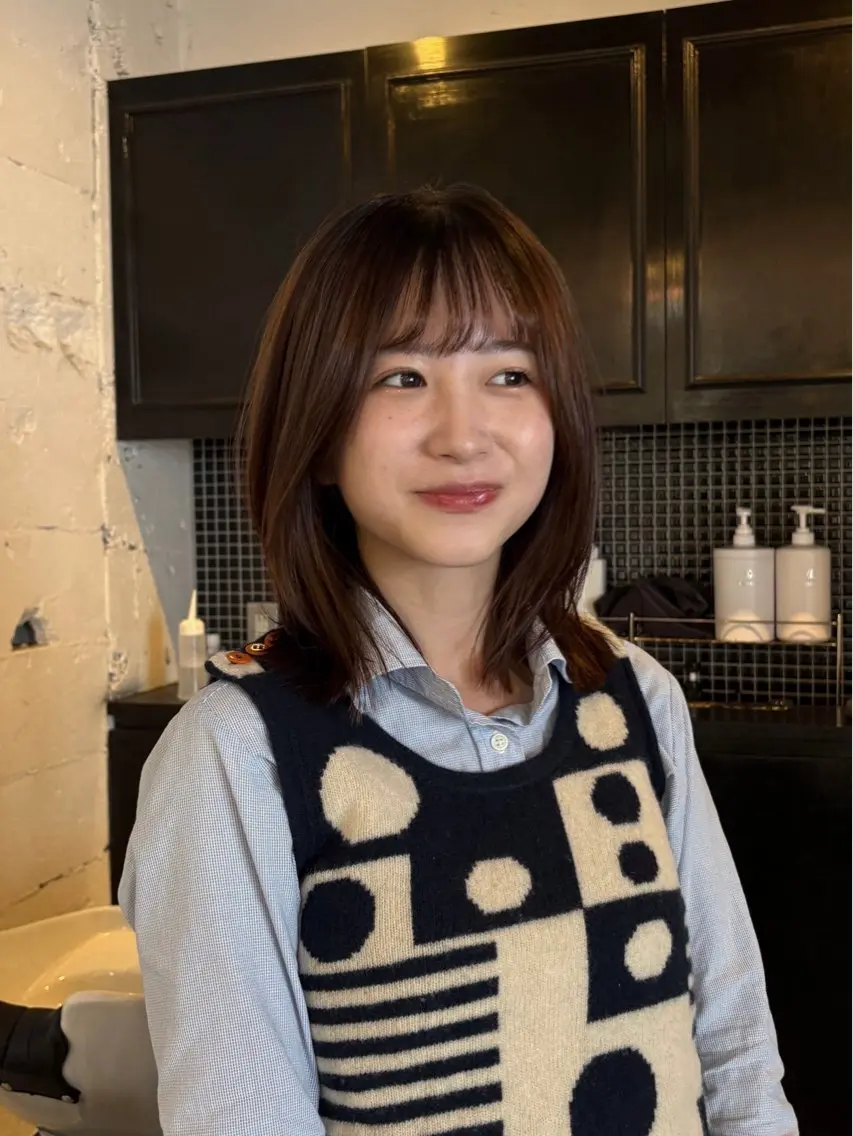 ミディアム カット ヘアカラー トリートメント レディースカット🎀 NANAHAのヘアスタイル