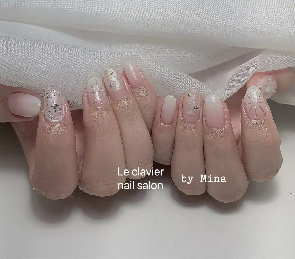 ネイル アートネイル 長さ出し ジェルネイル パラジェル スカルプネイル Mina Nailのネイルデザイン