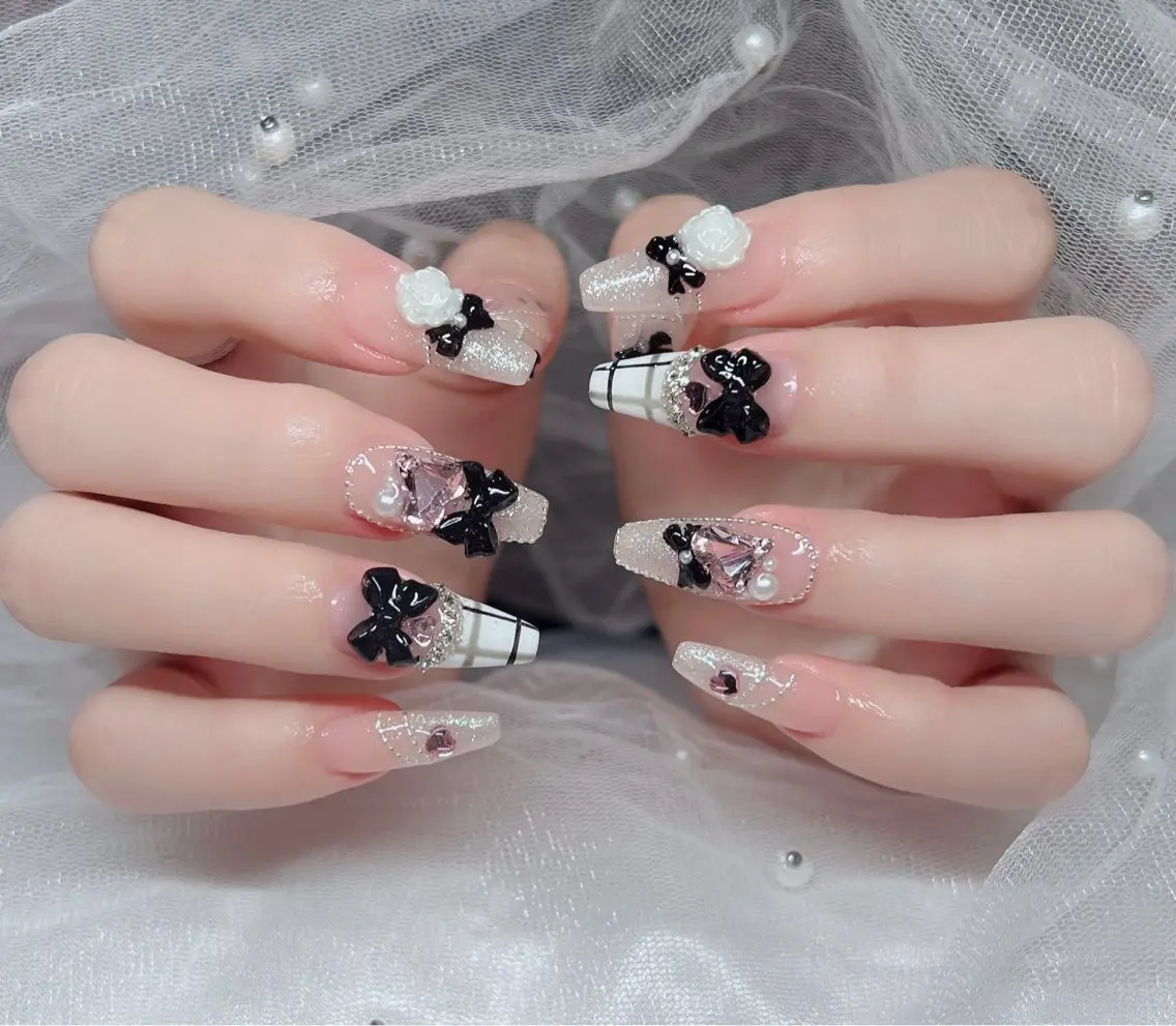 ネイル ハンドネイル 🎀Lilla💎 Nail Salonのネイルデザイン