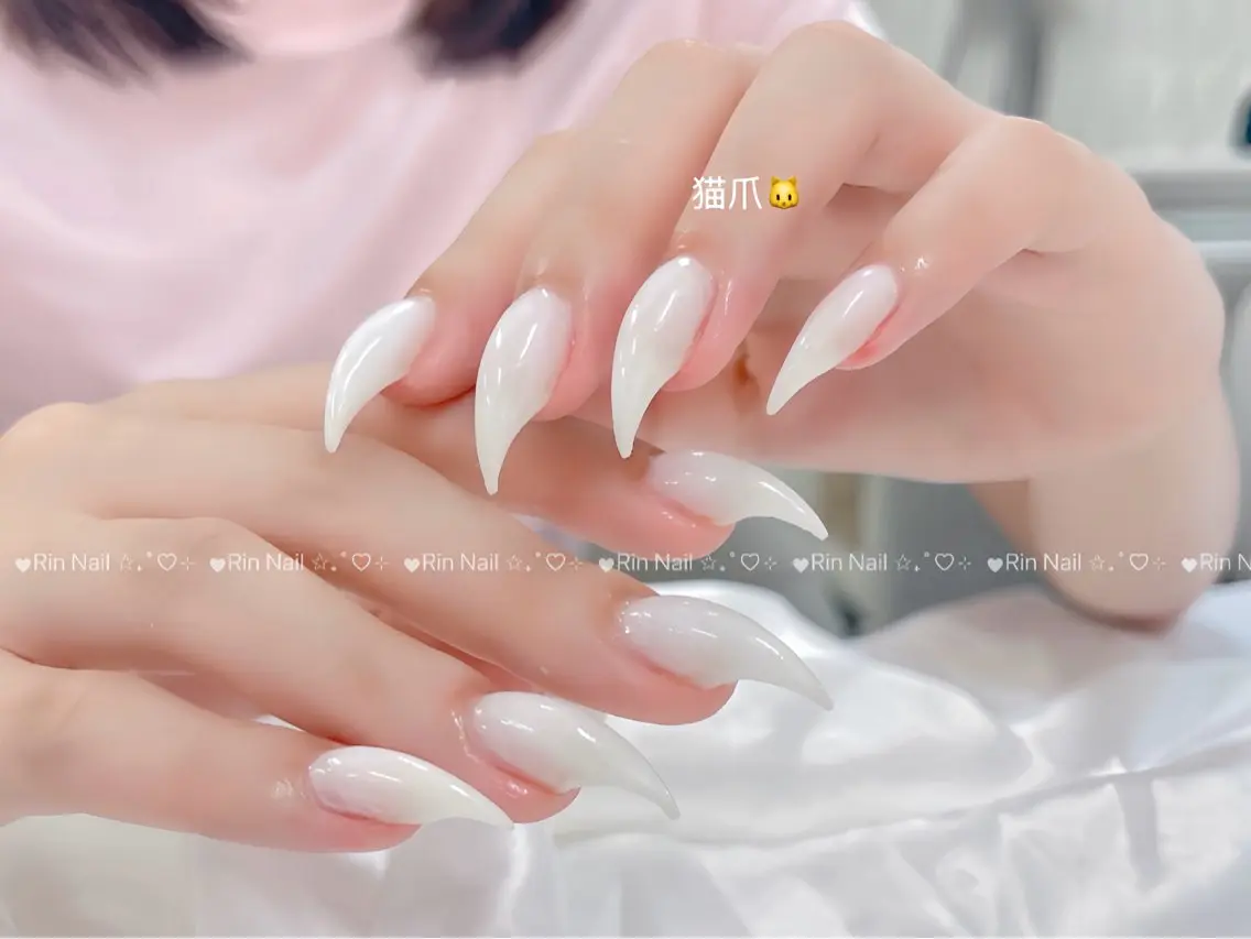 ネイル オーロラネイル ブルー フットネイル ジェルネイル 氷ネイル・うるうるネイル ハンドネイル Rin Nail 新大久保店のネイルデザイン