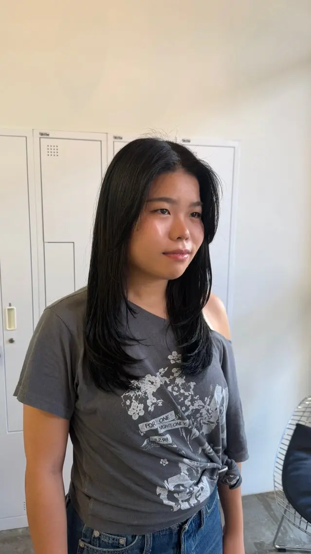 セミロング 髪質改善 加藤 里咲のヘアスタイル