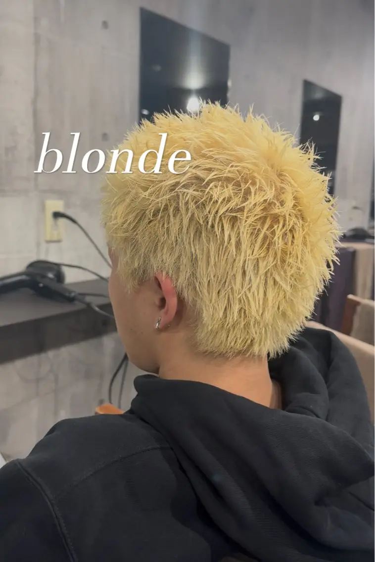 カラー メンズ 五味 亜有里のヘアスタイル