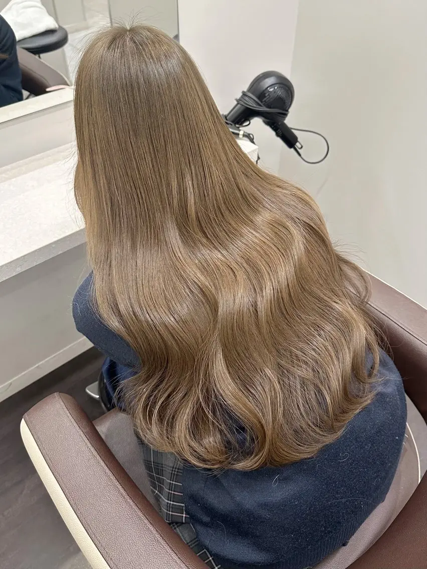 【🌈🩷メンテナンスhair🩷🌈】似合わせカット✂️＋艶カラー💖＋超音波TR🫧🎀の写真