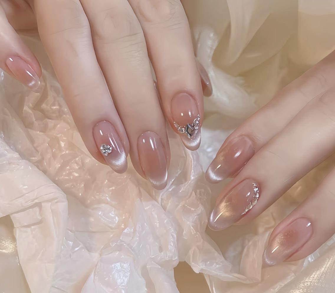 ネイル ハンドネイル エリ🫧 nail池袋東口のネイルデザイン