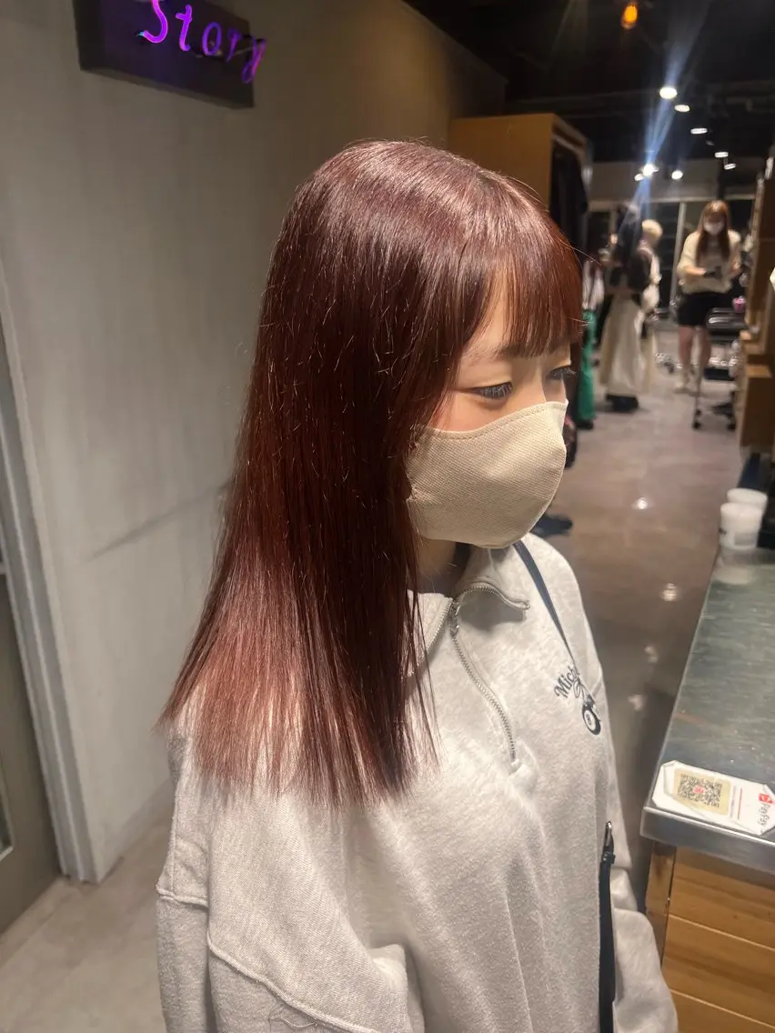 セミロング カラー ヘアカラー NANAMI🩵 大人可愛い韓国ヘアのヘアスタイル