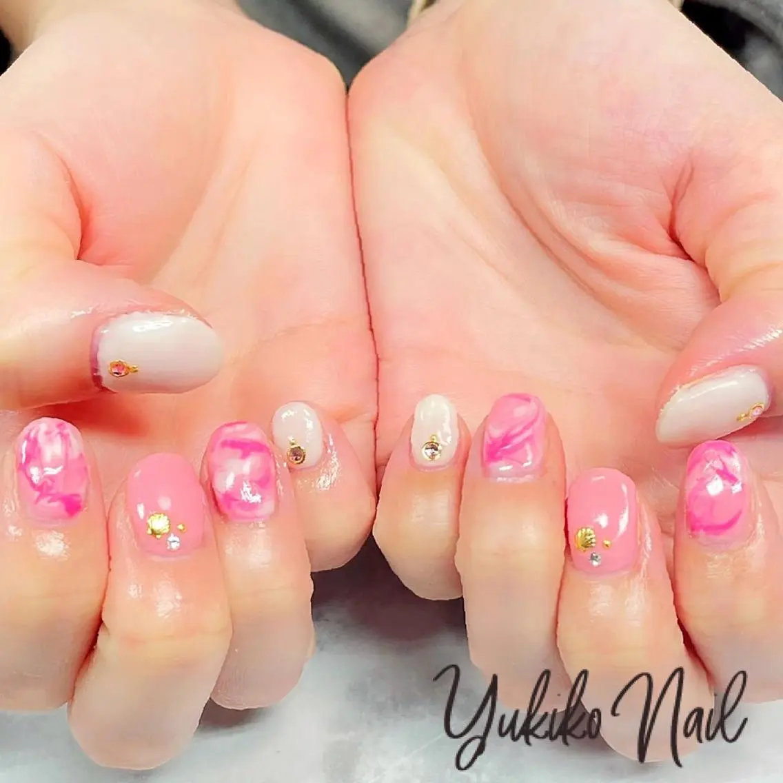 ネイル ニュアンスネイル ハンドネイル ユキコ ネイルのネイルデザイン