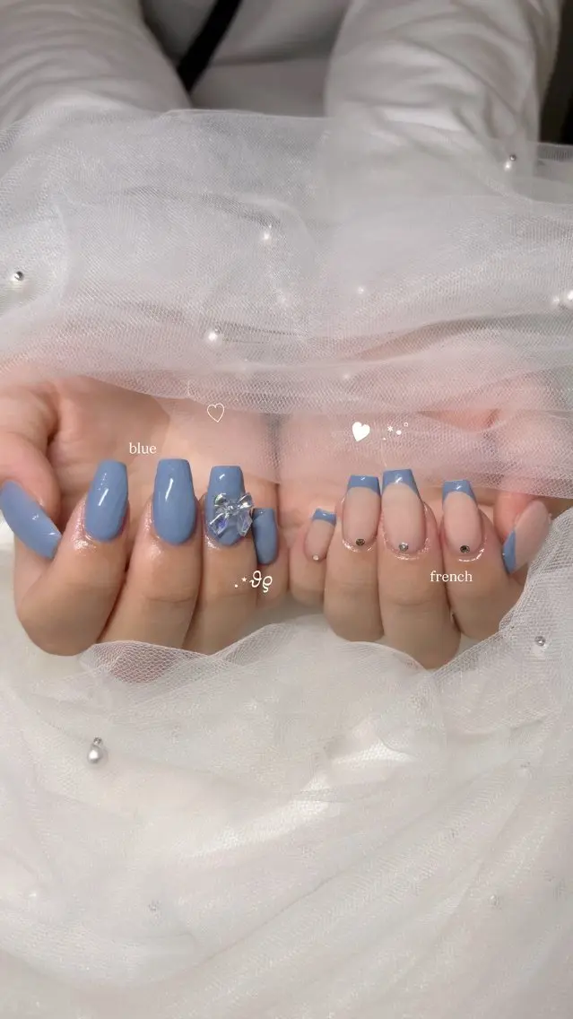 ネイル ハンドネイル 𝓇𝒶𝓃𝒶𝓃 𝓃𝒶𝒾𝓁のネイルデザイン