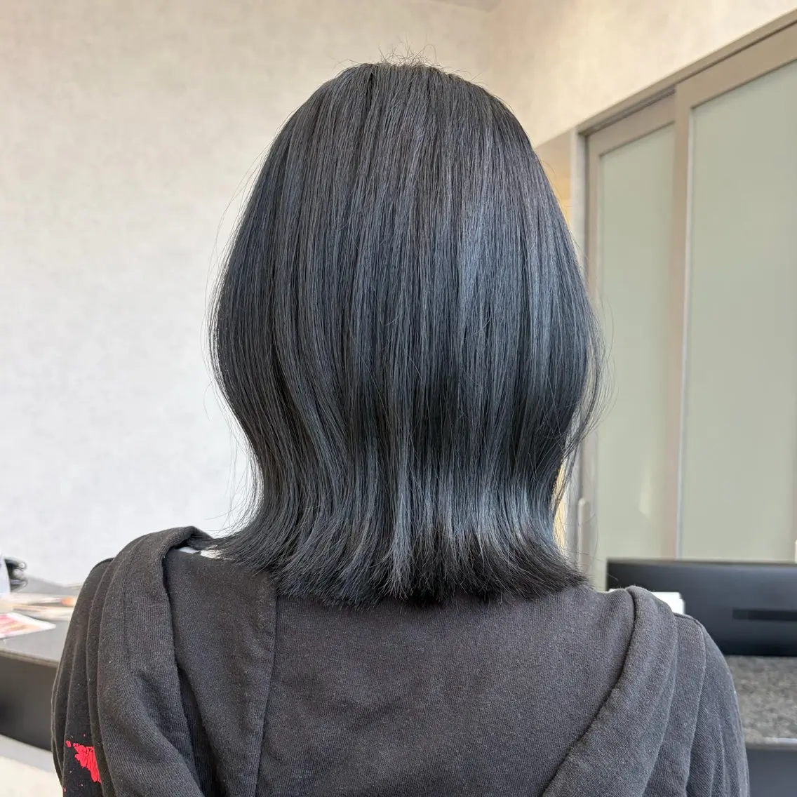 ショート カラー 黒髪 ブリーチ ブルーカラー ブルーブラック ⚡️浅野 櫂斗⚡️のヘアスタイル