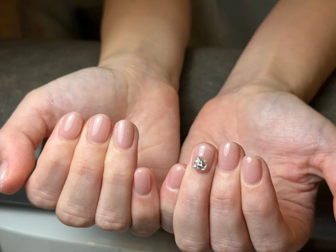 ショート Glossynail 〜爪屋〜のネイルデザイン