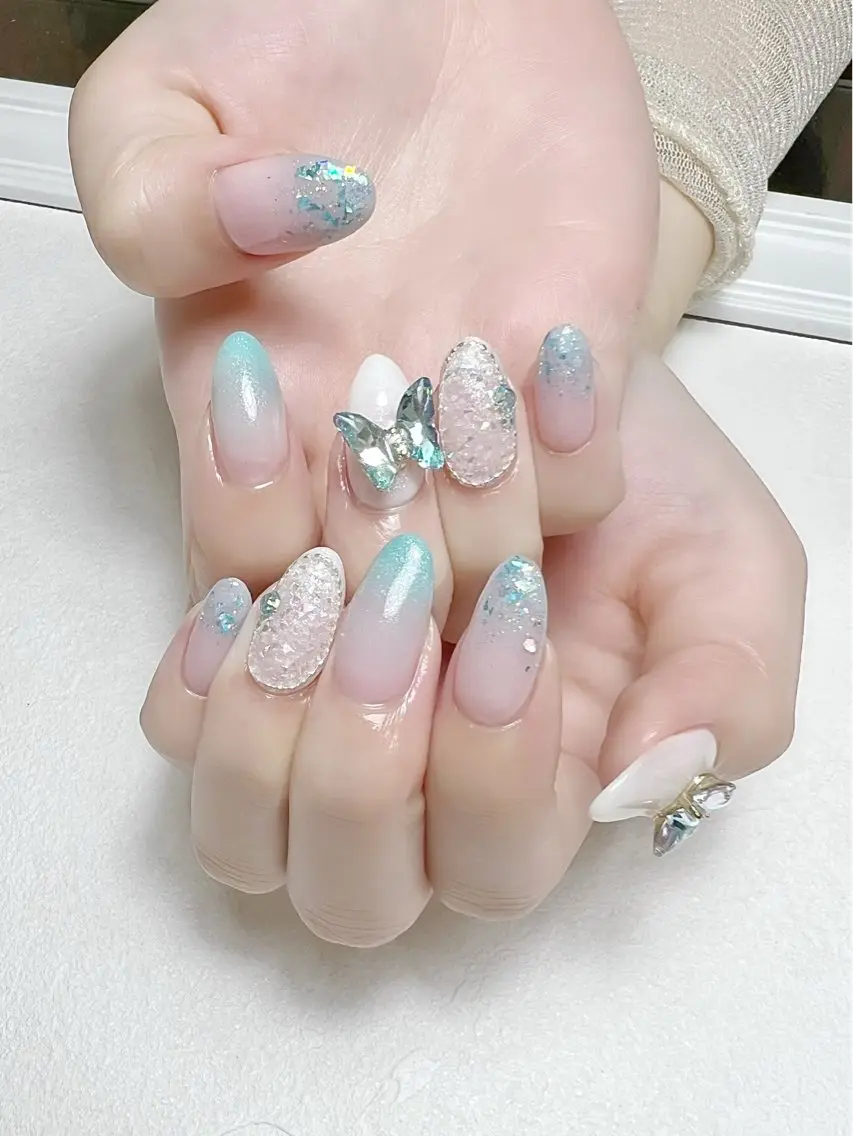 ネイル ブルー ラメ(グリッター) 持ち込み 夏ネイル ワンホンネイル rouse nail RISATOのネイルデザイン