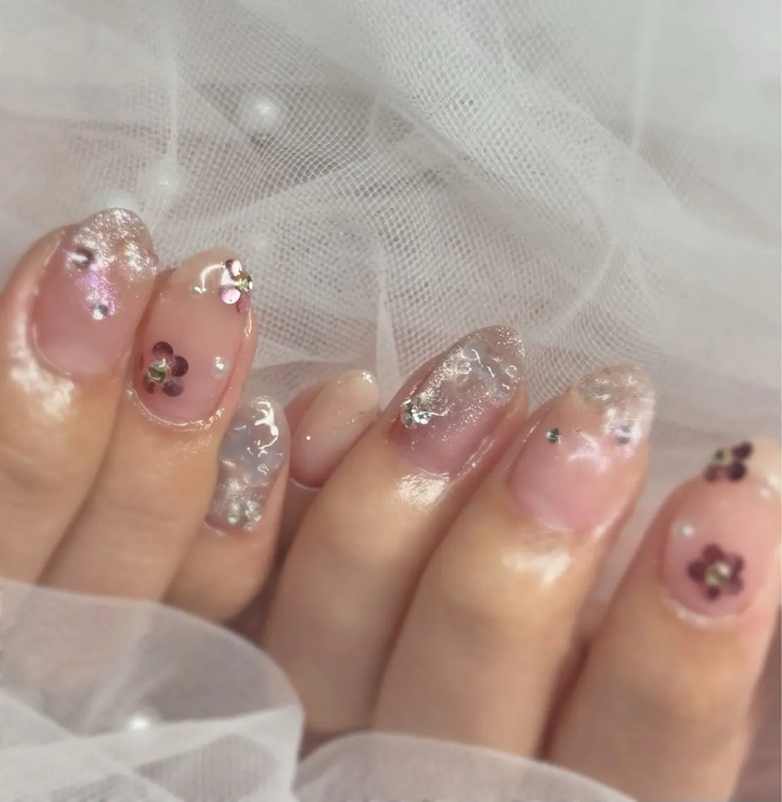 ネイル キラキラネイル ピンク ハンドネイル kaho  🧸🎀 RiLionのネイルデザイン