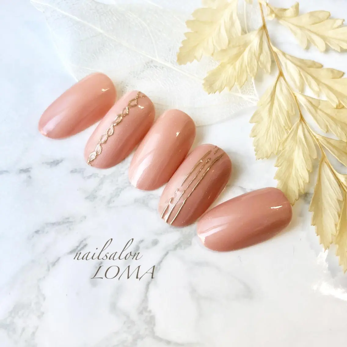 ネイル m-nail 🌙南浦和のネイルデザイン