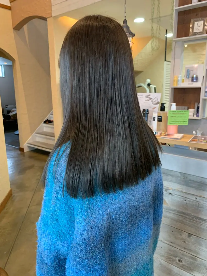 ロング カワサキ マホのヘアスタイル