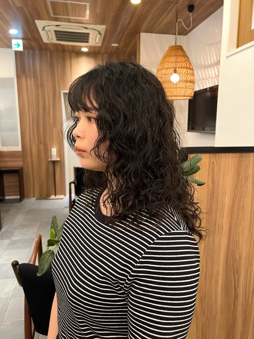 ミディアム パーマ 穂乃香 BEAUTRIUMのヘアスタイル
