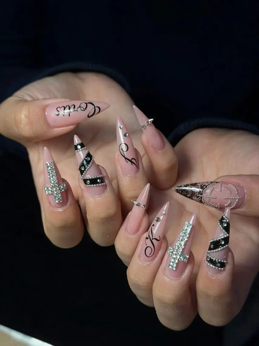 ネイル 韓国ネイル シンプルネイル ワンホンネイル ハンドネイル CoMo Nailのネイルデザイン