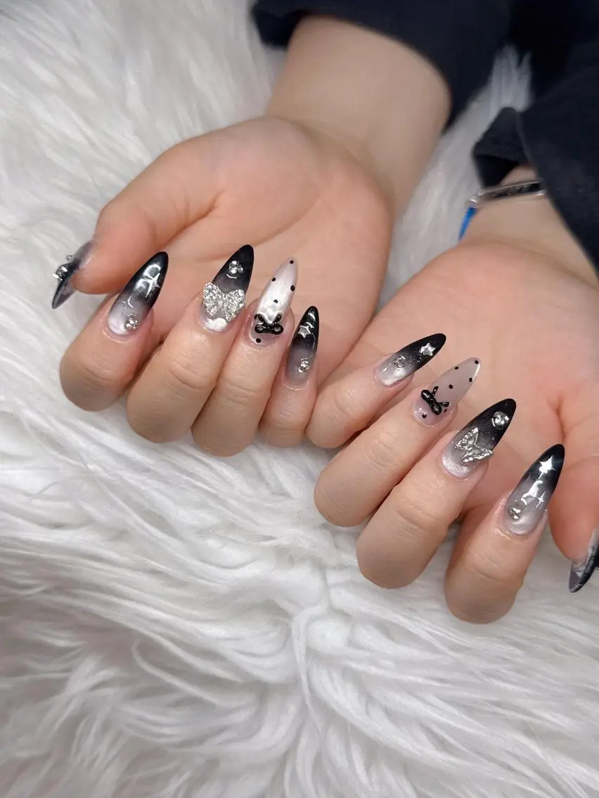 ネイル Lee Nailsのネイルデザイン