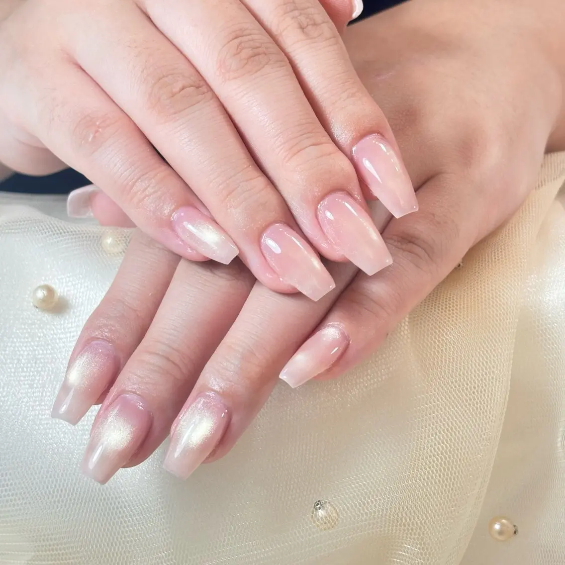 ネイル 桜ネイル 長さ出し フレンチネイル 韓国ネイル マグネットネイル ハンドネイル Kiwami nailsalonのネイルデザイン