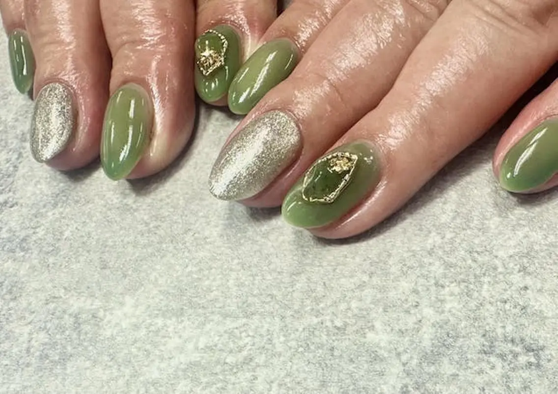ネイル フットネイル フレンチネイル ジェルネイル ガラスフレンチ グラデーション ハンドネイル ハンドケア FASTNAIL PLUS 新宿店のネイルデザイン