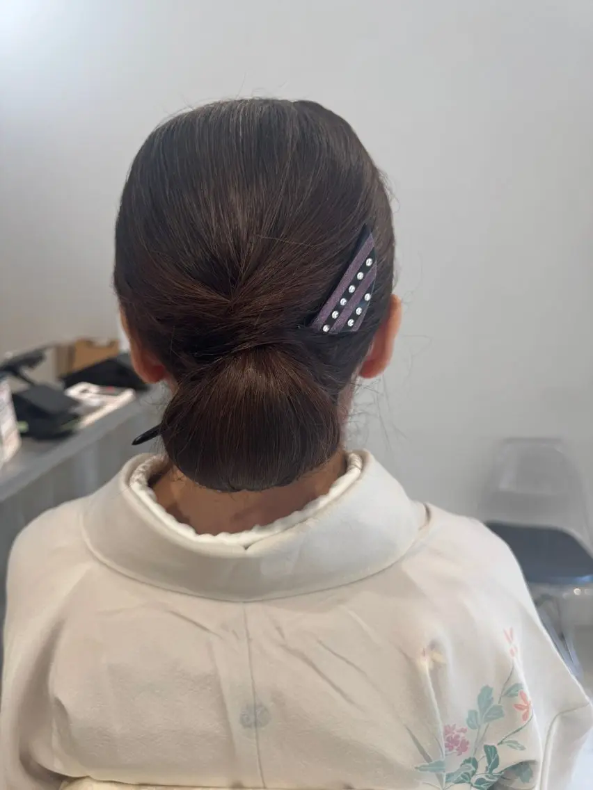 ヘアアレンジ 着物ヘア ヘアセット 🤍SHIORI 💙EARTH二俣川のヘアスタイル