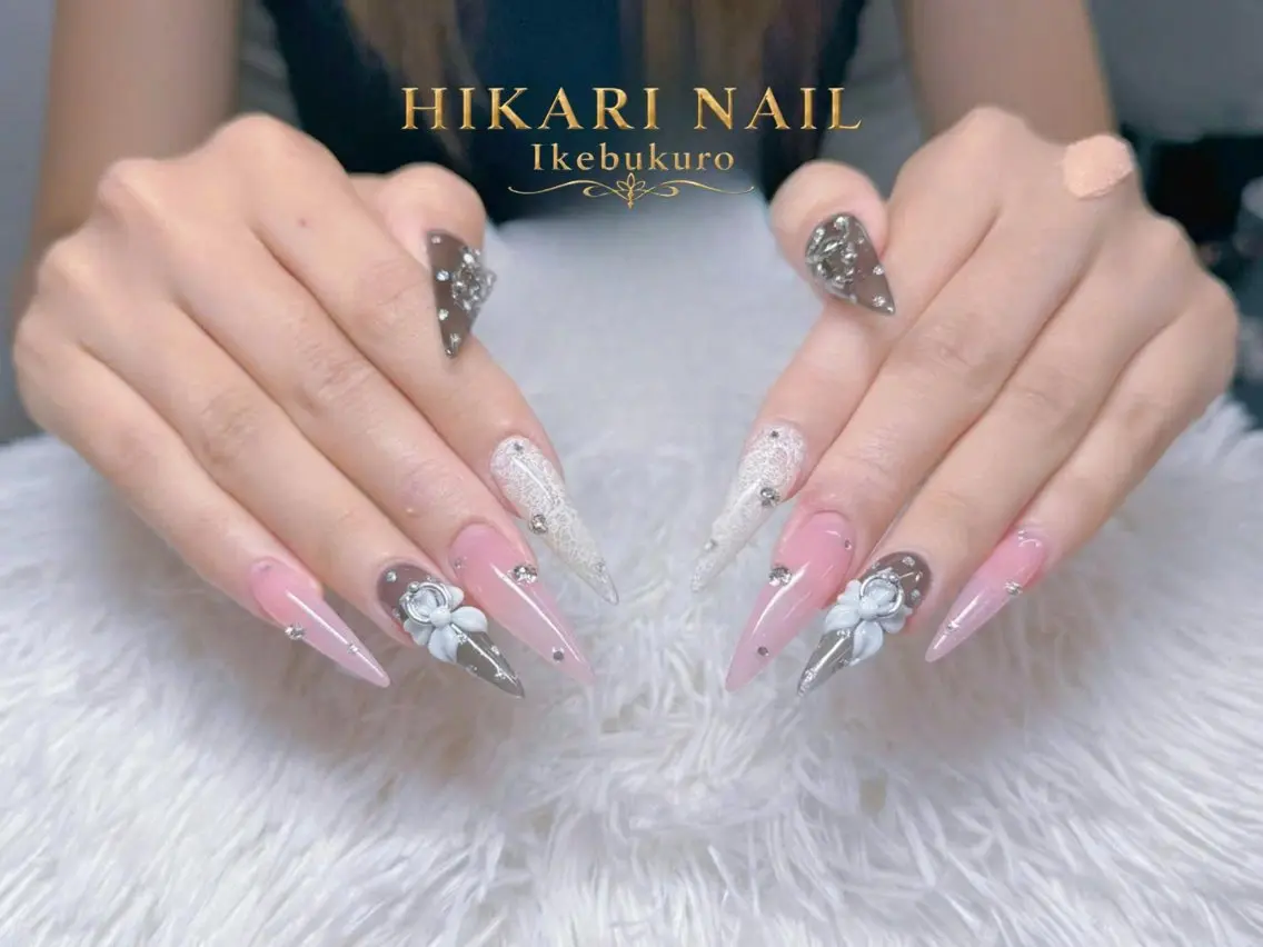 ネイル チークネイル 長さ出し フレンチネイル ガーリー ハロウィン ハンドネイル HikariNail Ikebukuroのネイルデザイン