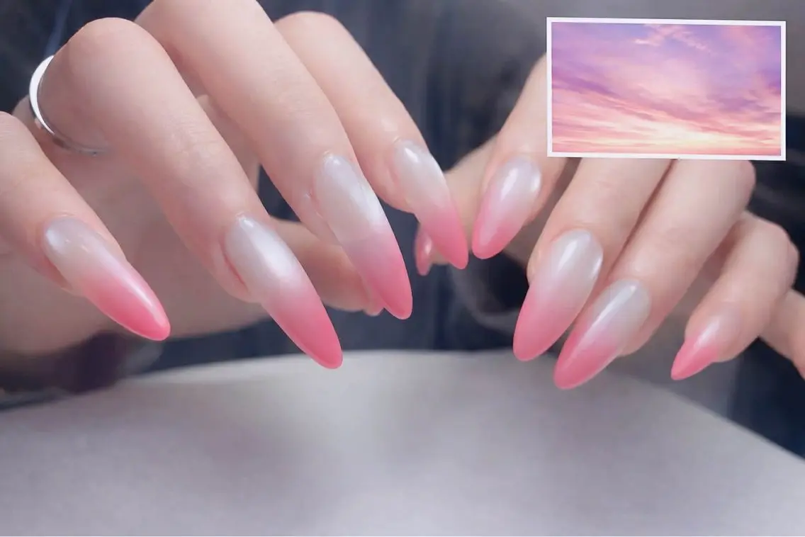 ネイル アートネイル オーロラネイル 成人式 フレンチネイル ジェルネイル ハンドネイル 中野駅から2分 MEO NAILのネイルデザイン
