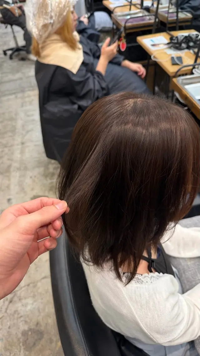 セミロング ヘアカラー 艶カラー/ 縮毛矯正/ユズキのヘアスタイル