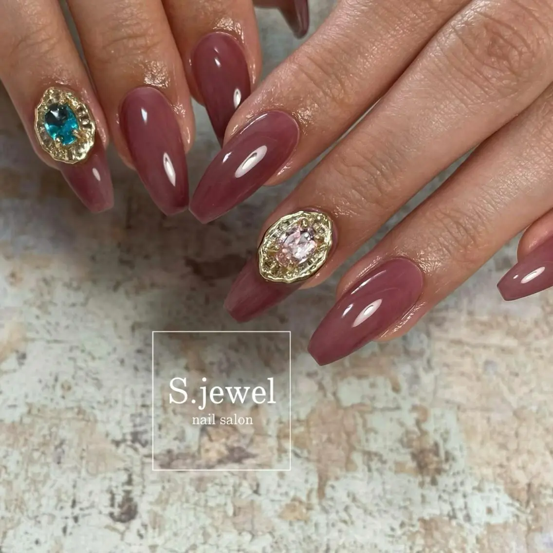 ネイル S. JEWELのネイルデザイン